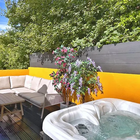 Chy Glynn. Luxury Lodge With Hot Tub And Views. St Agnes  Exterior photo